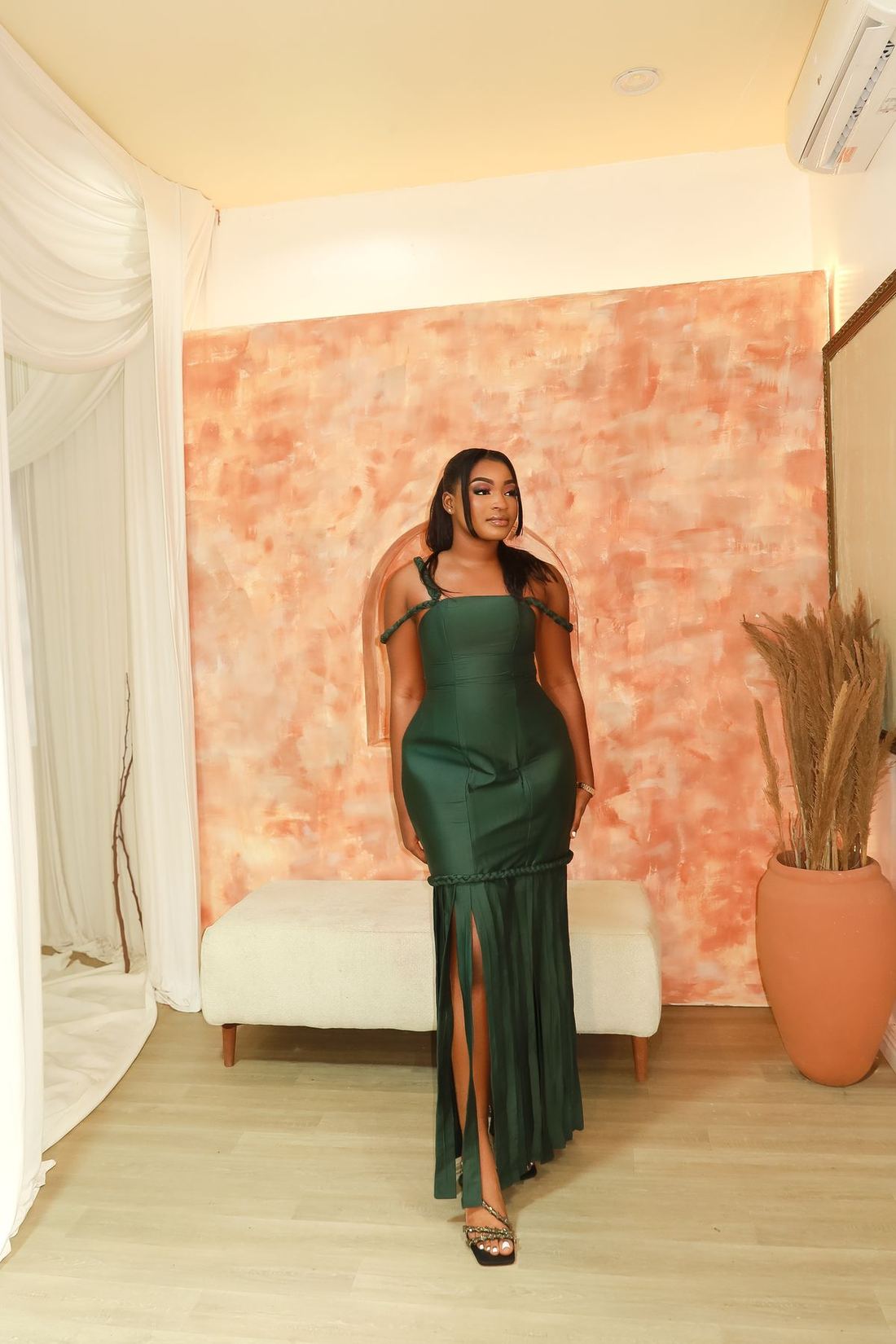 Nala in Bottle green